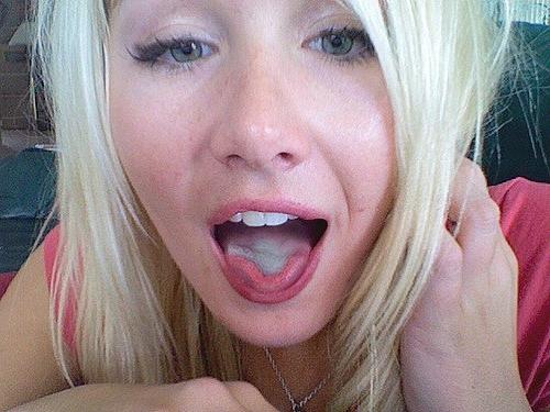 15P Assorted homemade amateur teen facials cumshots and swallowing