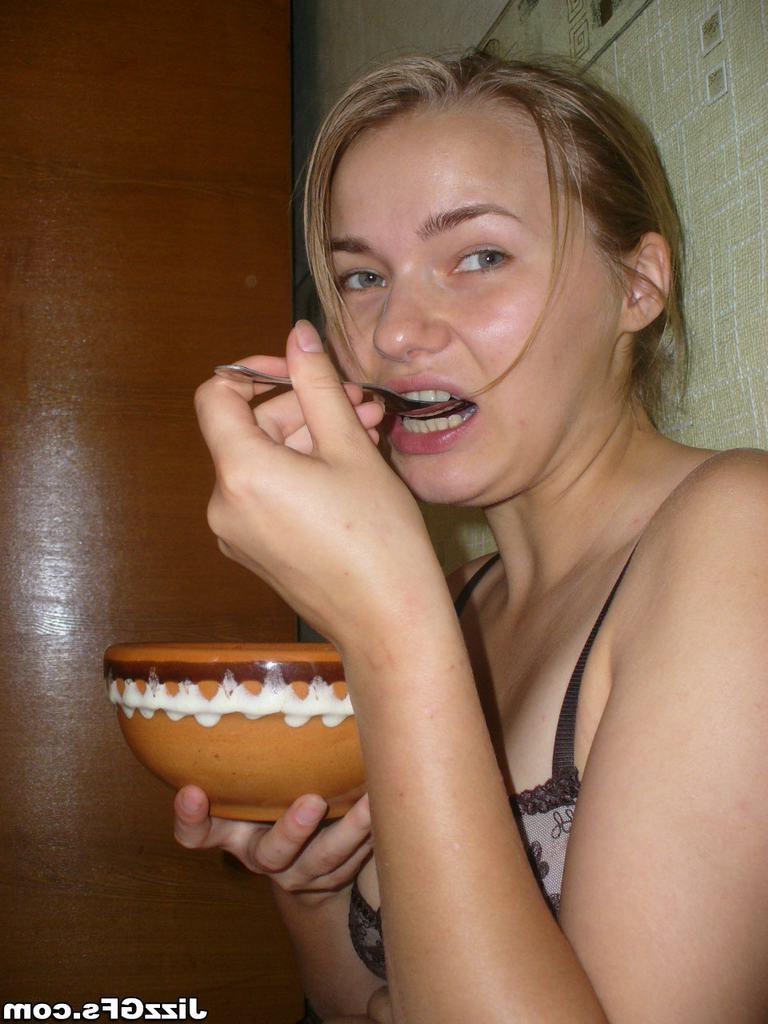 15P Amateur teen GF gets fucked and a mouthful of cum