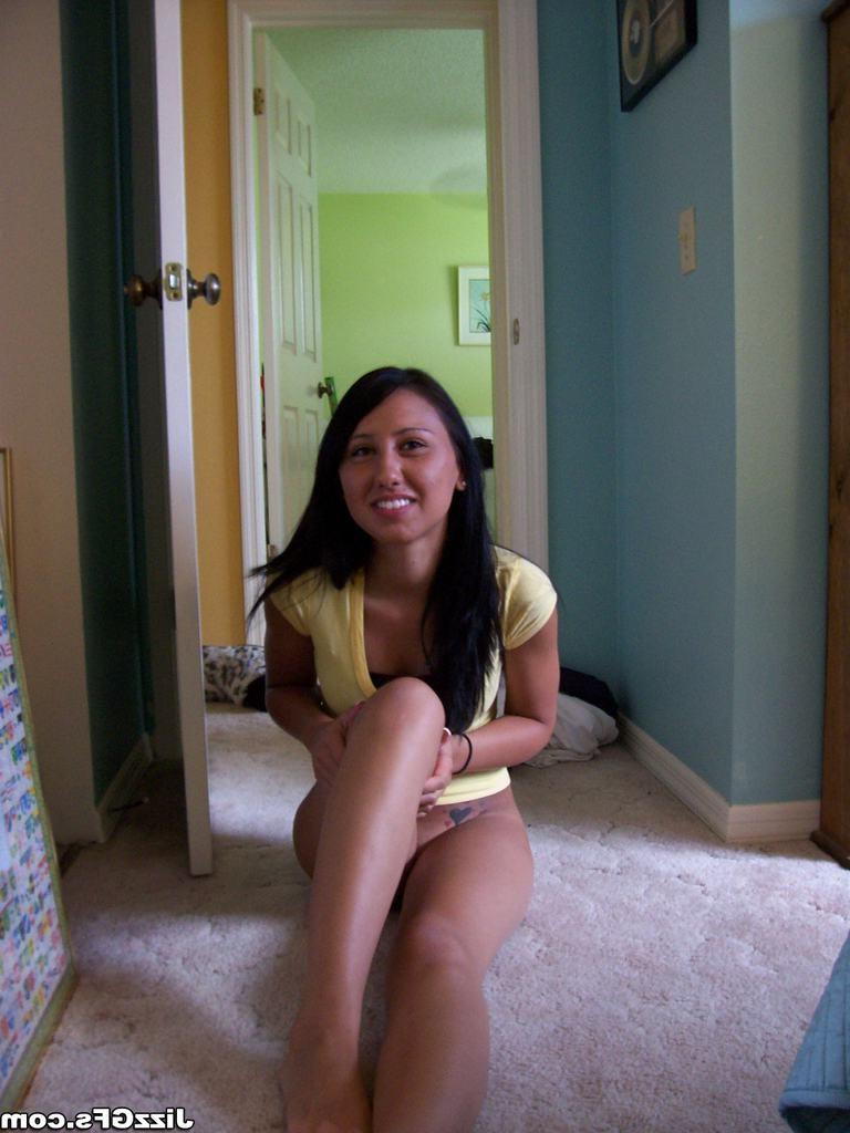 15P Homemade amateur teen GF blowjob n facial cumshot