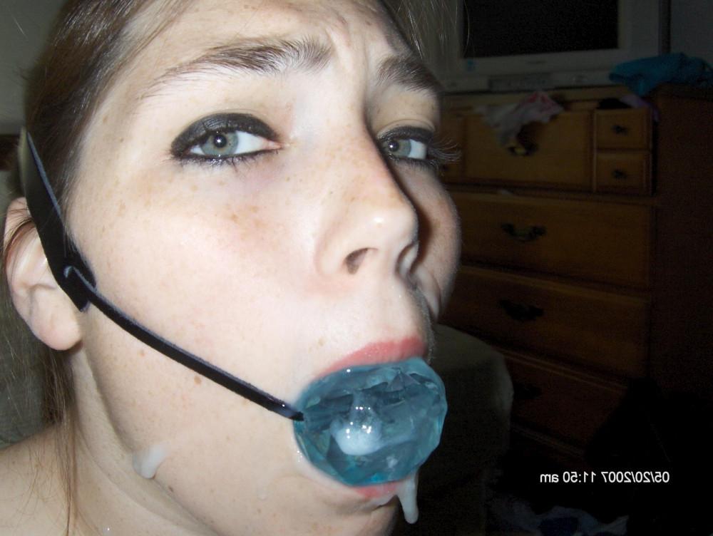 15P Real homemade amateur teen GF cumshots and facials