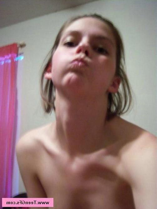 17P Small boob amateur teen playing with her favorite dildo
