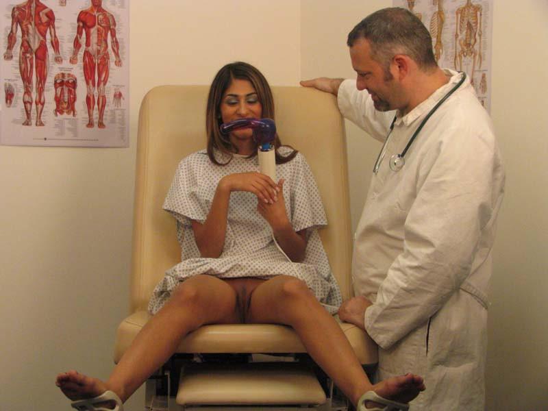 17P A brunette gets fucked by a machine