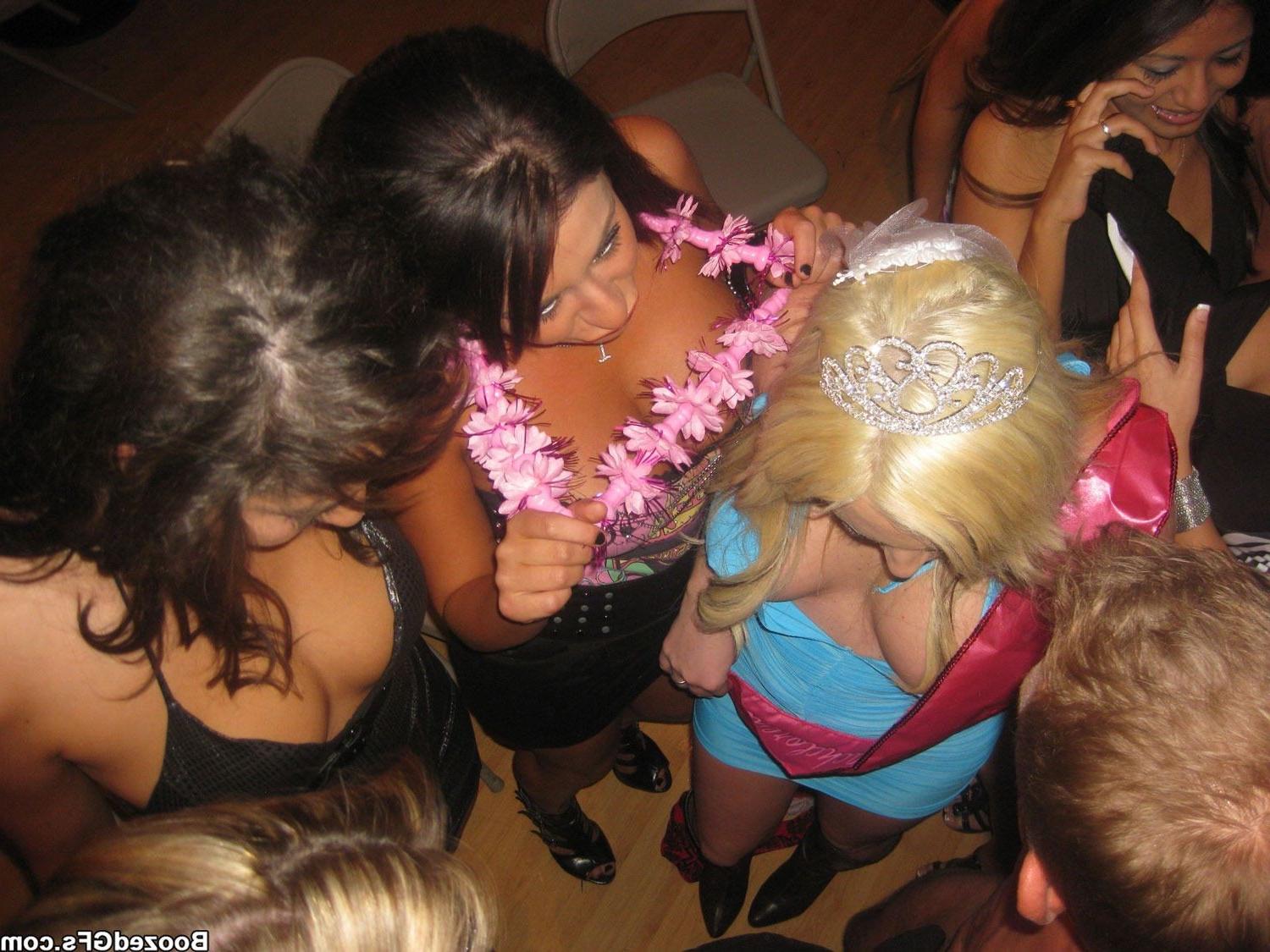16P Drunk partygirls sucking and fucking at a wild sex orgy
