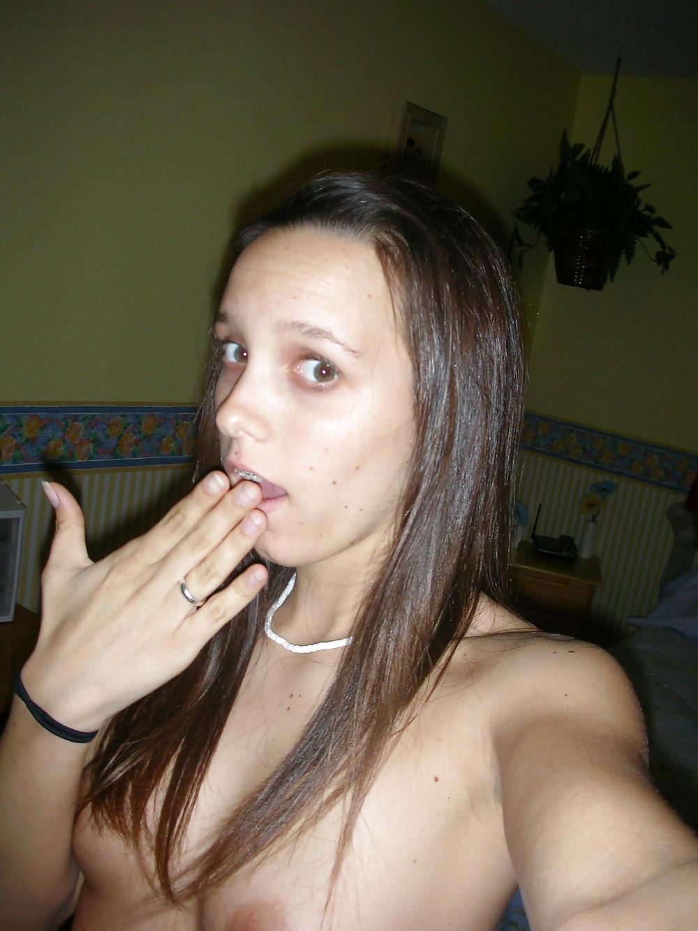 25P AMATEUR TEEN 20
