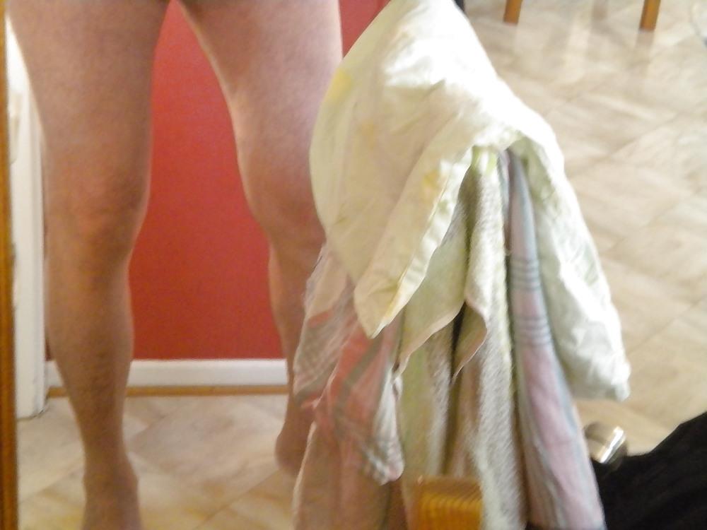 5P Im a lady and have a small cock begining to be a ladys hole.