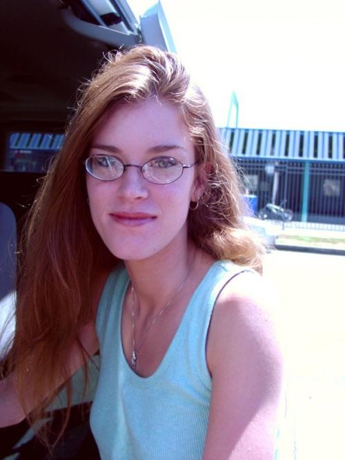 15P Nerdy teen i glasses sucks cock for cash