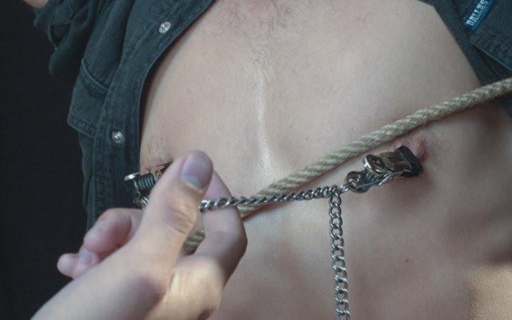 20P Three muscle cuties enjoy bondage and nipping nipples in dungeon