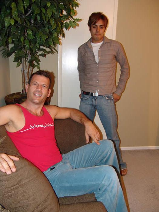 13P Twink sucking and fucking for cash