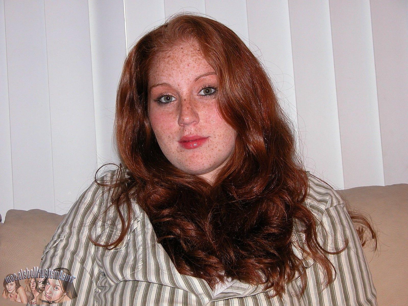 17P Red headed amateur teen models nude and gets pounded hard