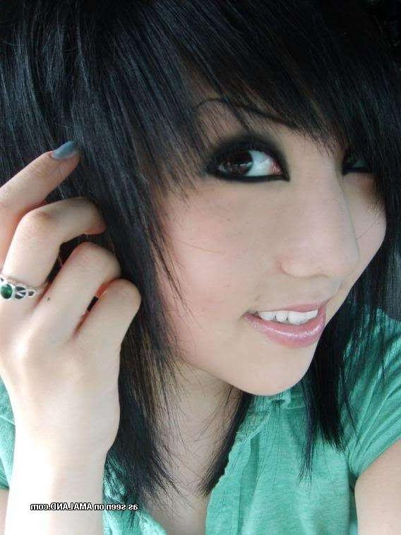 15P Nude amateur teen girlfriends in selfpics