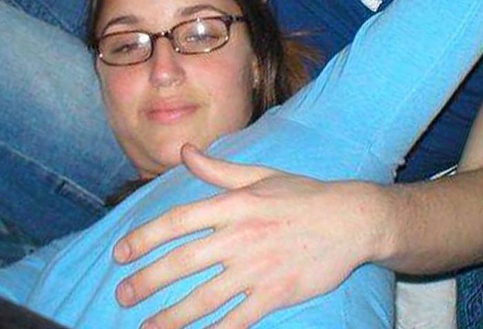 16P Amateur pics of horny girls being caught doing nasty things