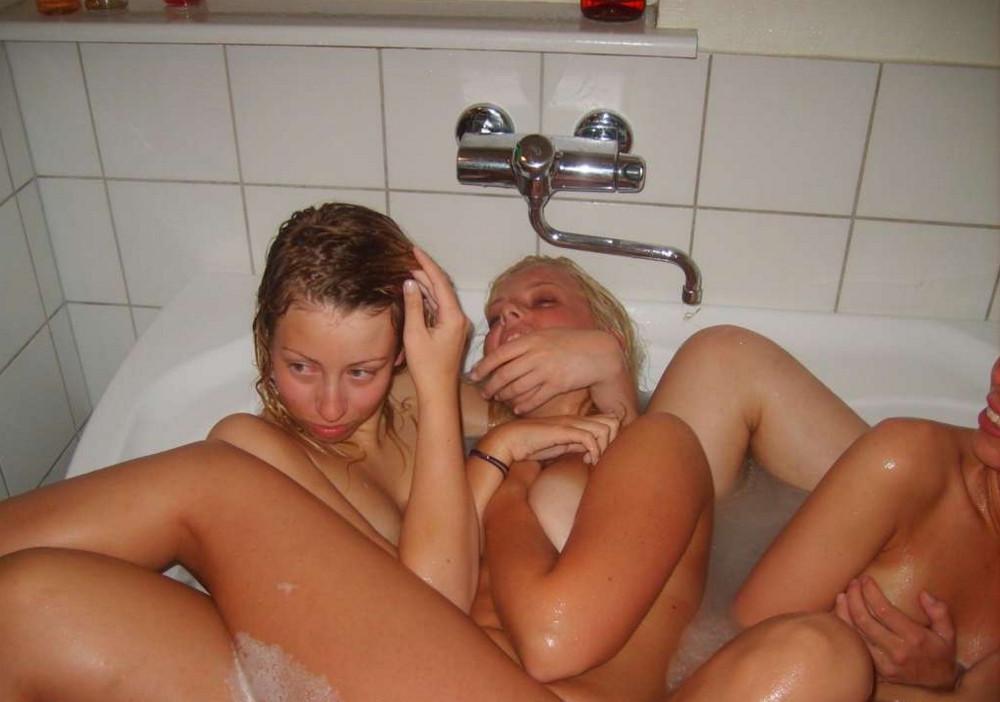 16P Blonde amateur teen undressing and posing naked for the camera