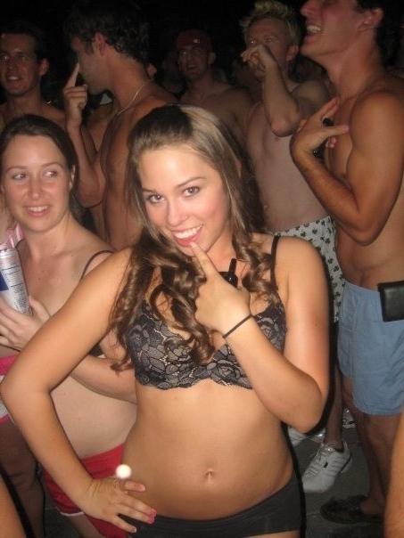 16P Sexy amateur teen with a small natural titties posing naked