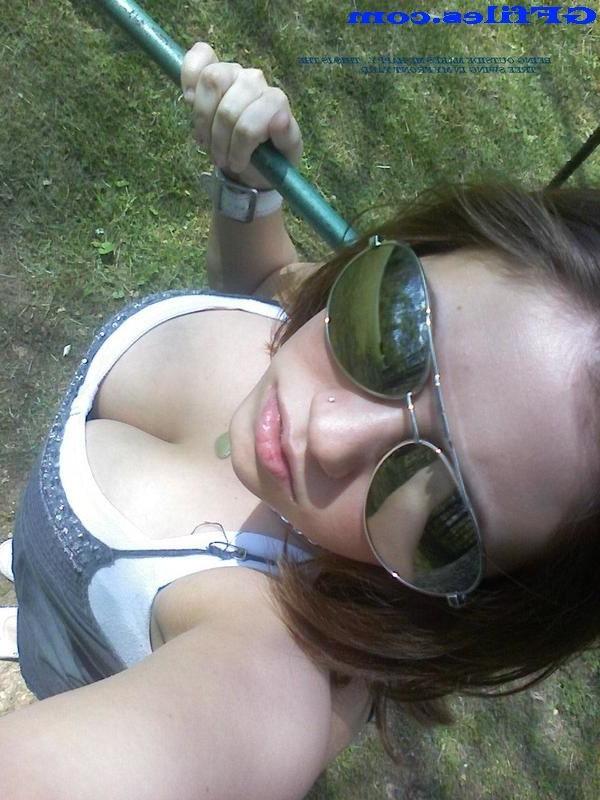 16P Amateur teen girlfriends sleeping candids