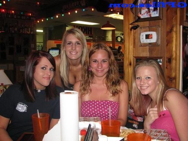 16P Amateur teen girlfriends sleeping candids