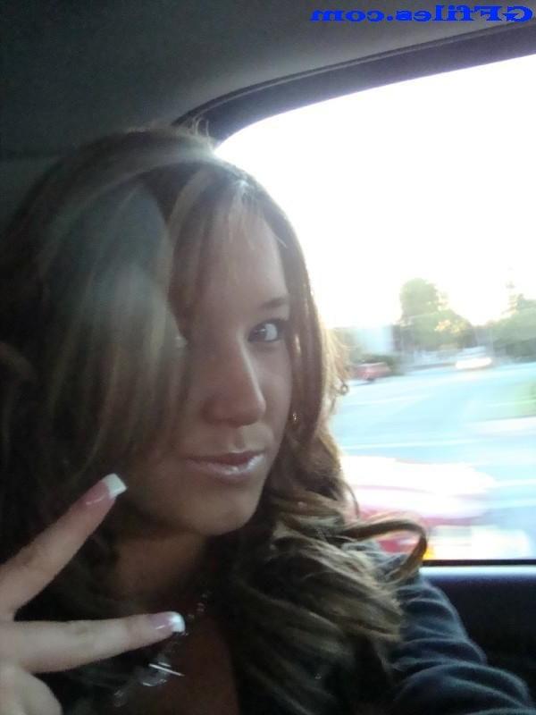 16P Amateur teen girlfriends sleeping candids