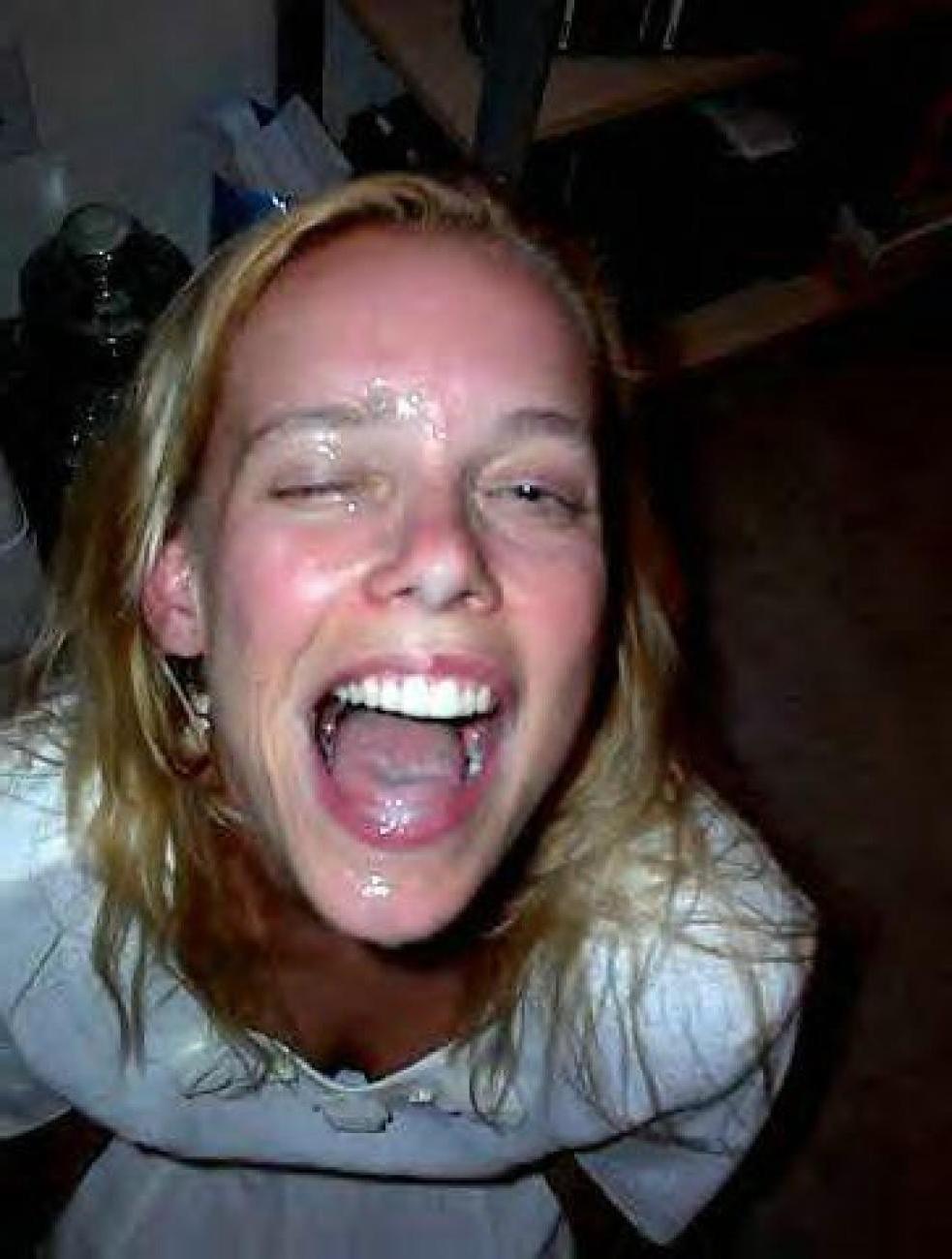 16P Amateur pics of horny girls being caught doing nasty things