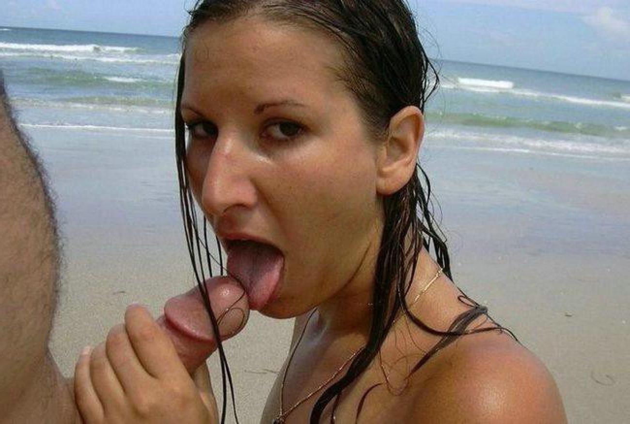 16P Gorgeous amateur babes show off sweet tits and pussies