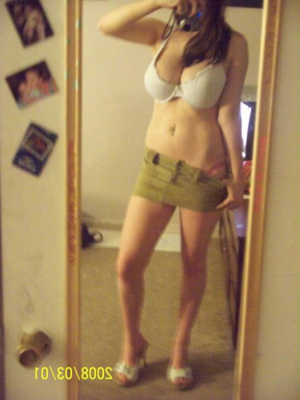 16P Amateur pics of horny babes being caught doing nasty things