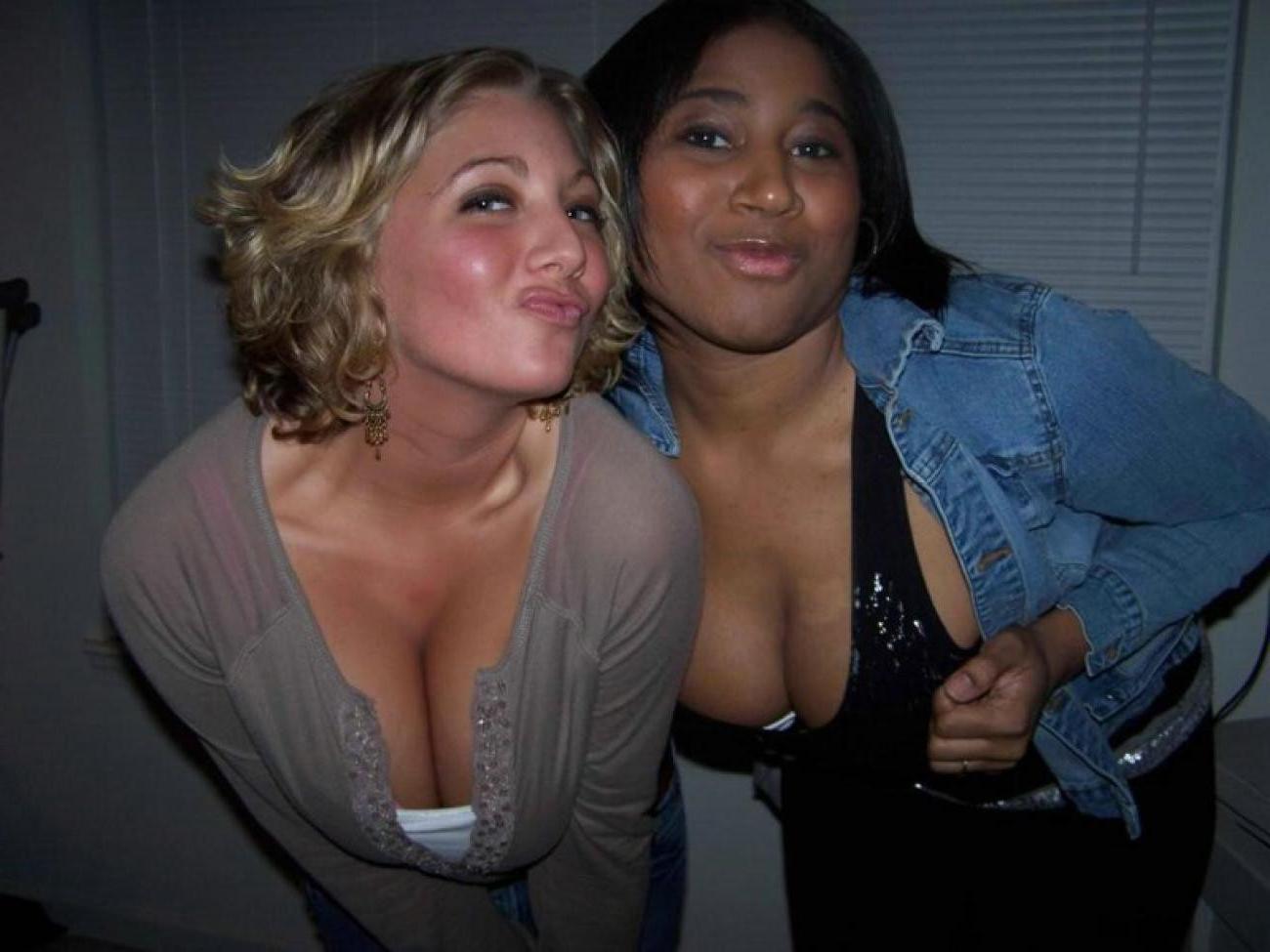 15P Check out my chick in these amazing amateur horny wife pics