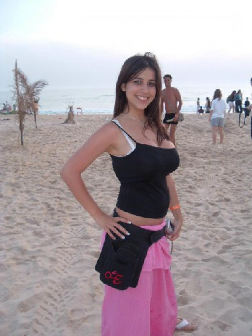 15P Gorgeous amateur babes show off sweet tits and pussies