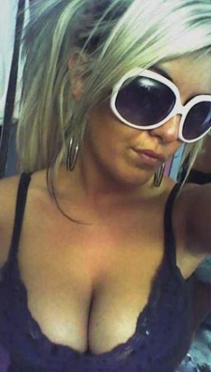 16P Amateur pics of horny wifes being caught doing nasty things