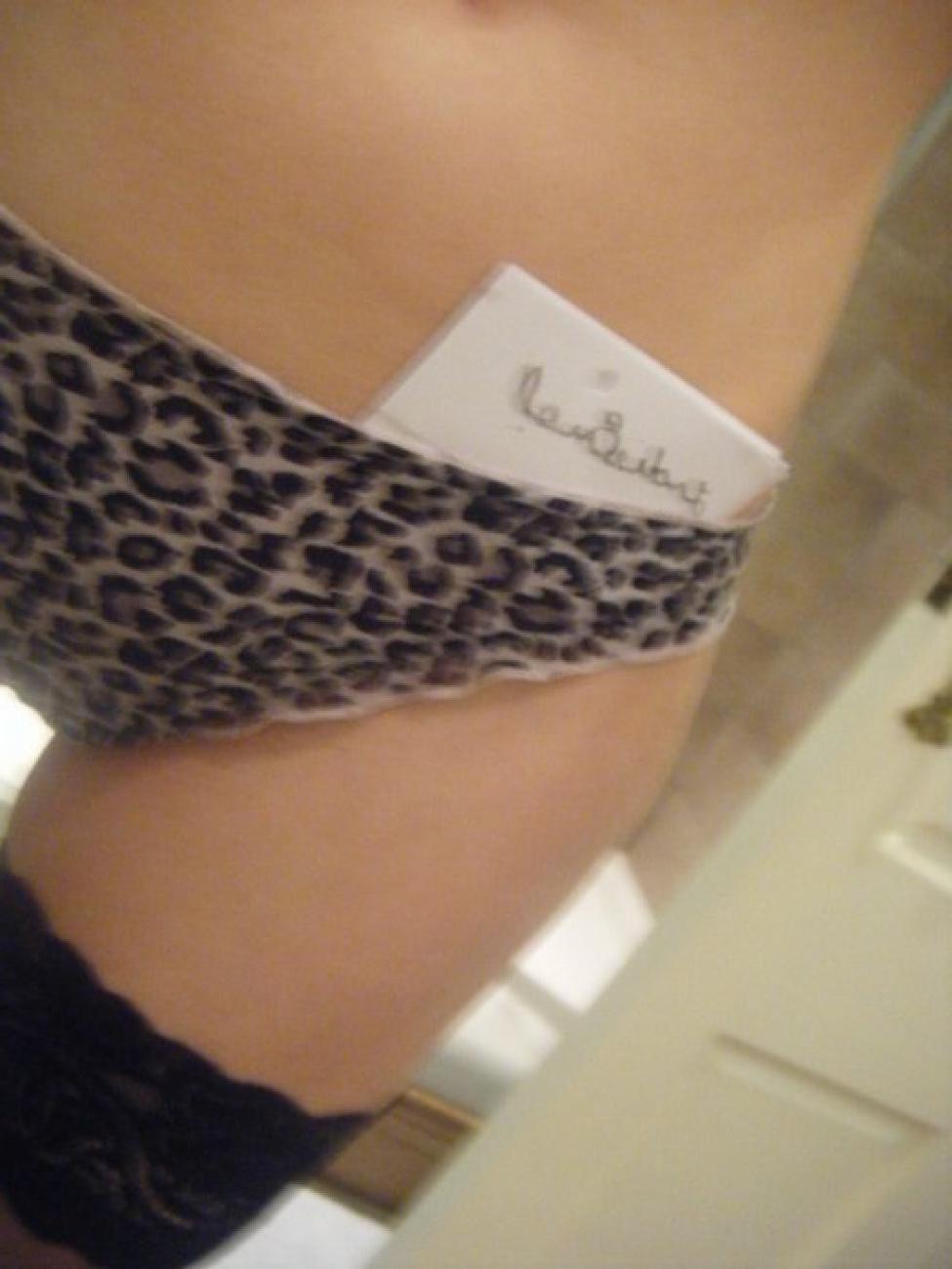 16P Amateur pics of horny wifes being caught doing nasty things