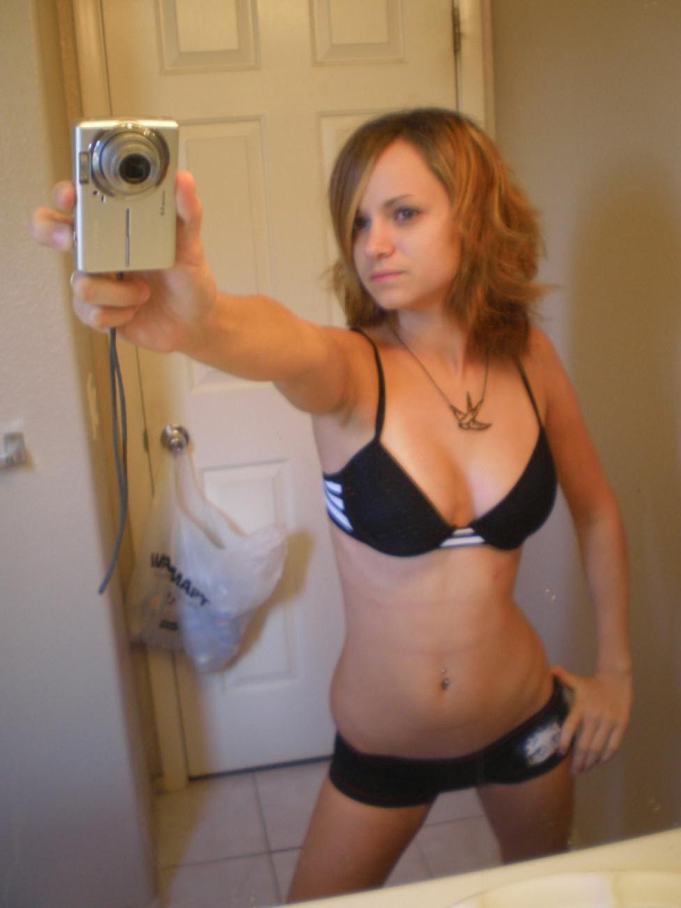 15P Pictures of a gorgeous amateur teen with huge titties
