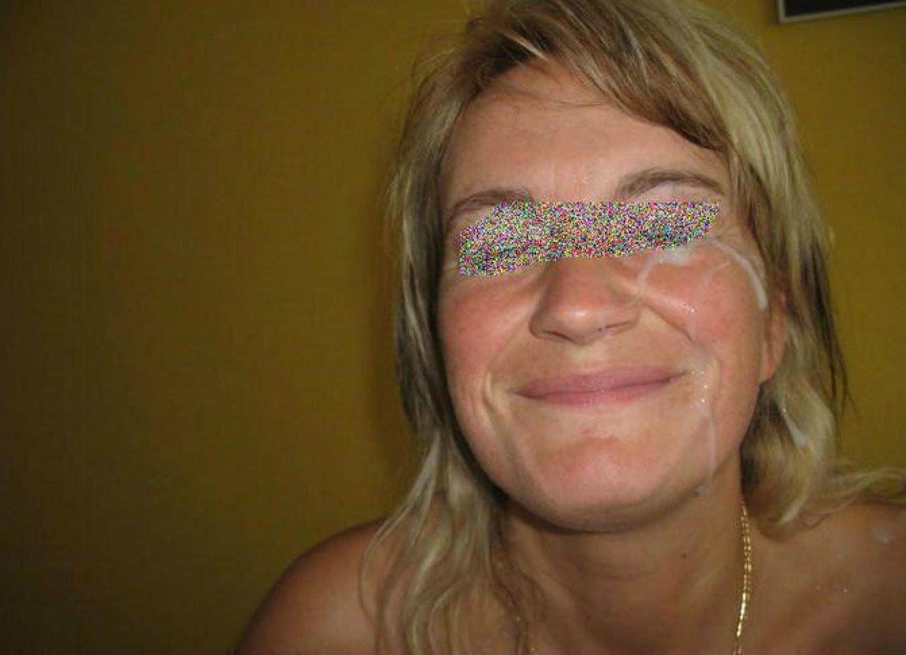 16P Amateur couples taking hot closeup pics of their fucking