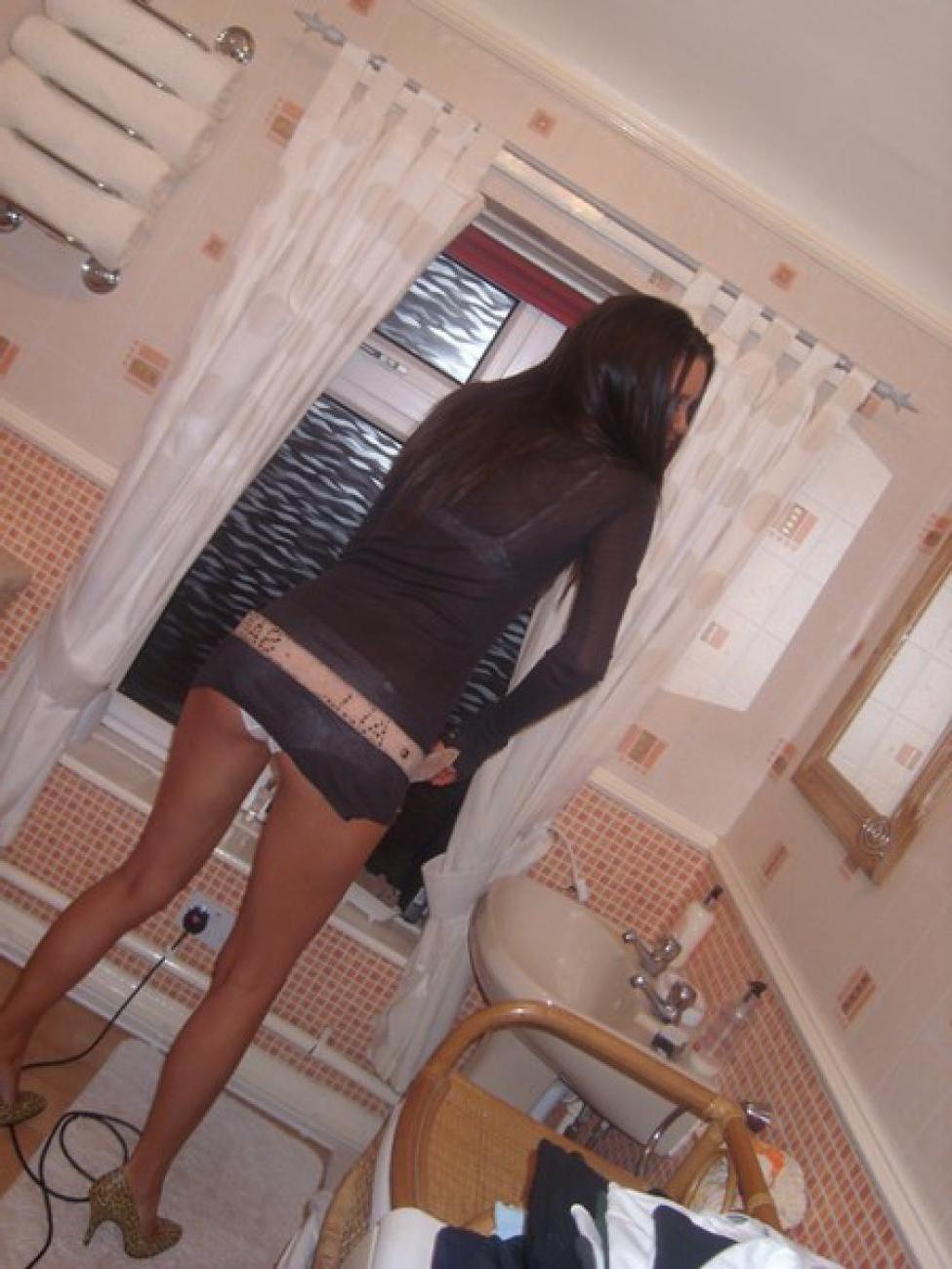 16P Amateur pics of horny babes being caught doing nasty things