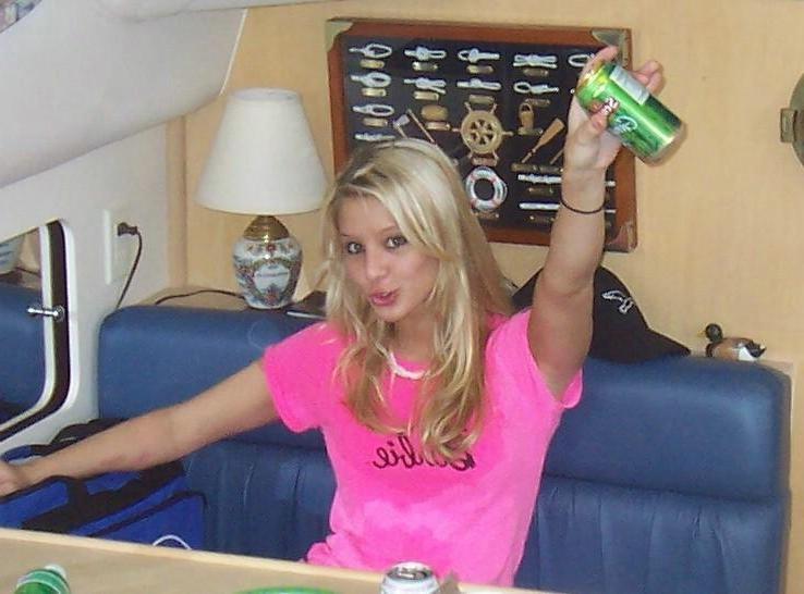 16P Gorgeous amateur babes show off sweet tits and pussies