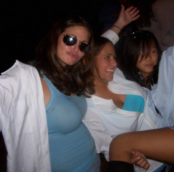 16P Check out my hot wife get horny in these amateur pics