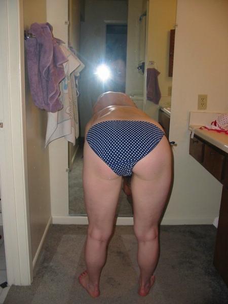 16P Busty and sexy girlfriends in secret asmateur photo shoots