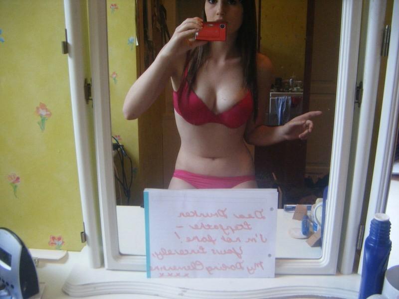 16P Amateur pics of horny wifes being caught doing nasty things