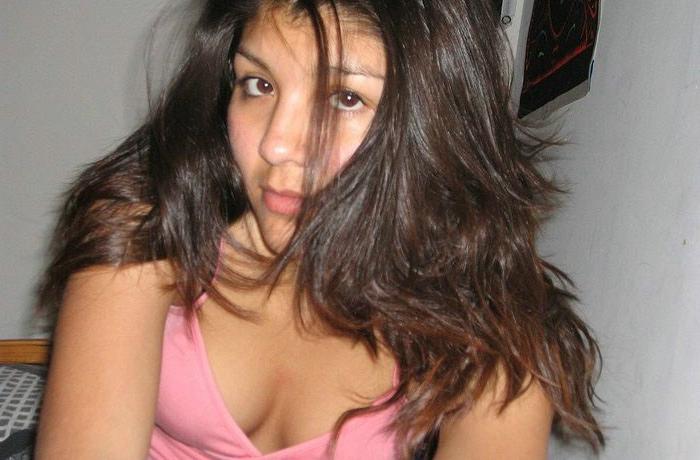 16P Amateur pics of horny babes being caught doing nasty things