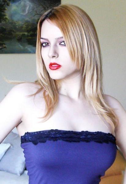 16P Naughty amateur sexy sluts loving hot and creamy facials