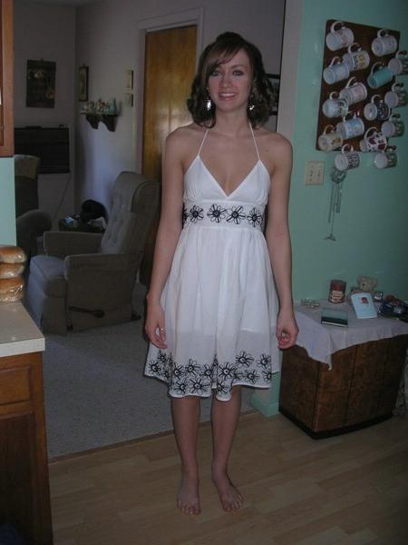 16P Gorgeous amateur babes show off sweet tits and pussies