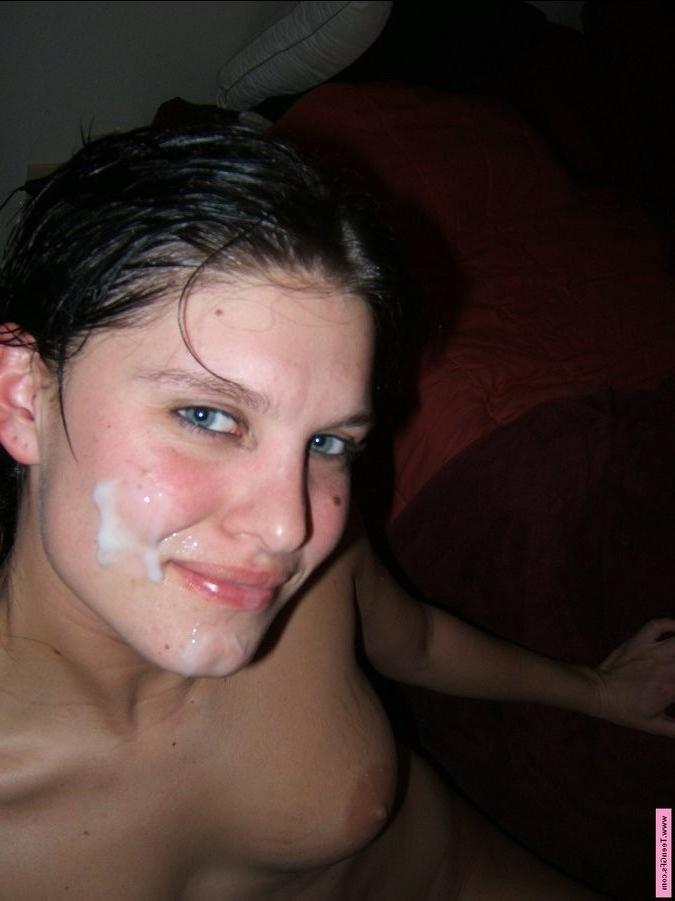 15P Filthy Amateur Teen Girlfriend Loves Sucking Cock