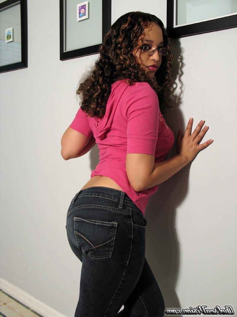 16P Busty teen girl with glasses stripping
