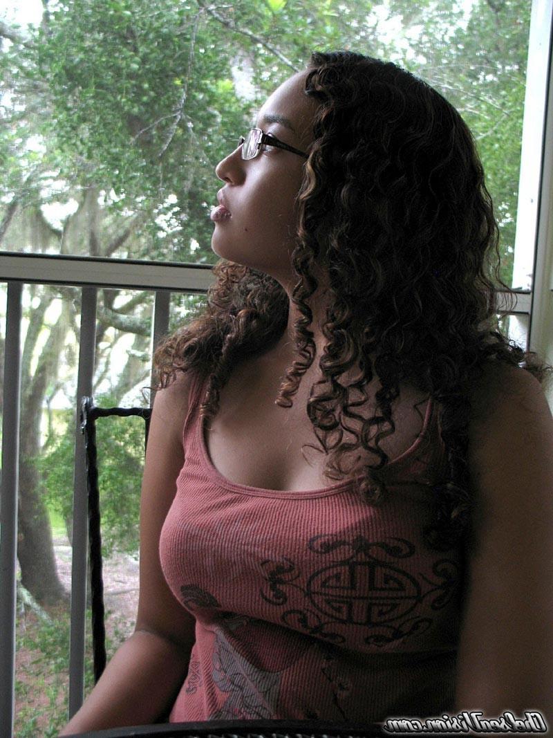 16P Busty frizzy hair teen girl teasing