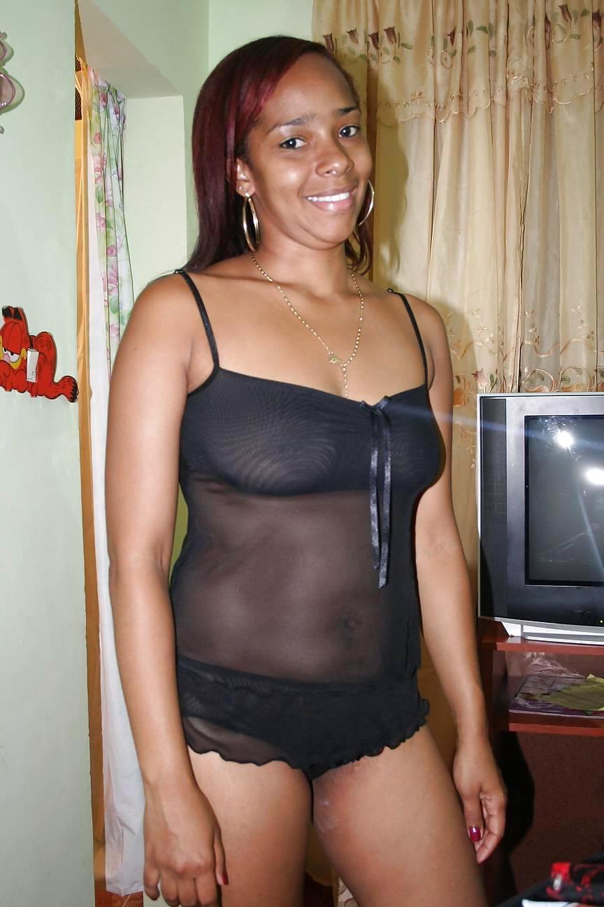 25P EBONY GIRL VIVIANA