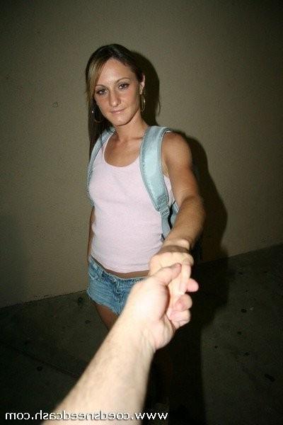 16P Cash strapped coeds let their pussies manhandled first before getting cash