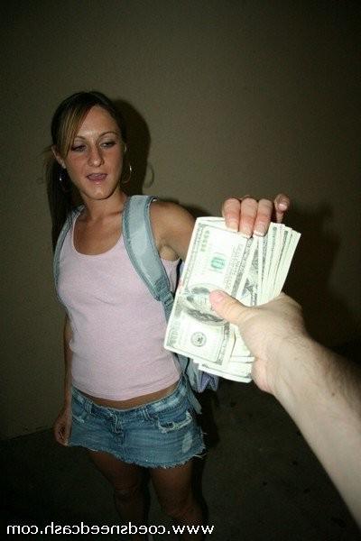 16P Cash strapped coeds let their pussies manhandled first before getting cash