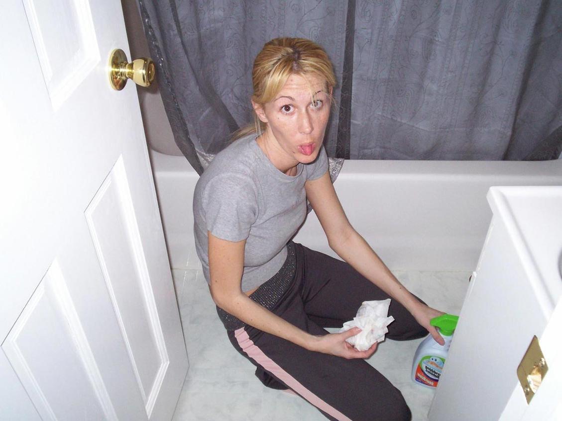 20P Blonde amateur milf hardcore home action