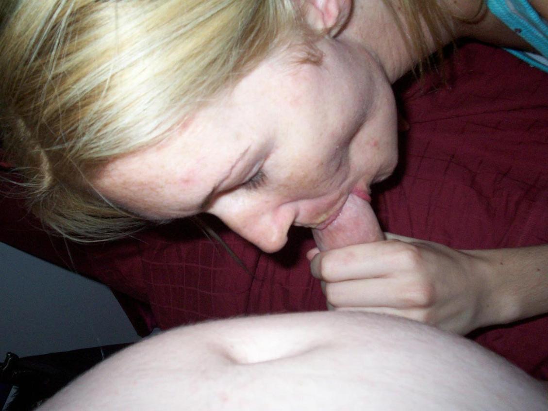 20P Blonde amateur milf hardcore home action