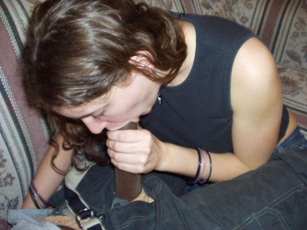 15P Amateur teen girlfriend sucks and fucks black cock