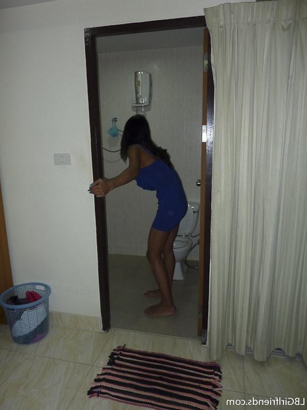 16P Sexy Amateur Ladyboy Girlfriend Exposing Her Shemale Package