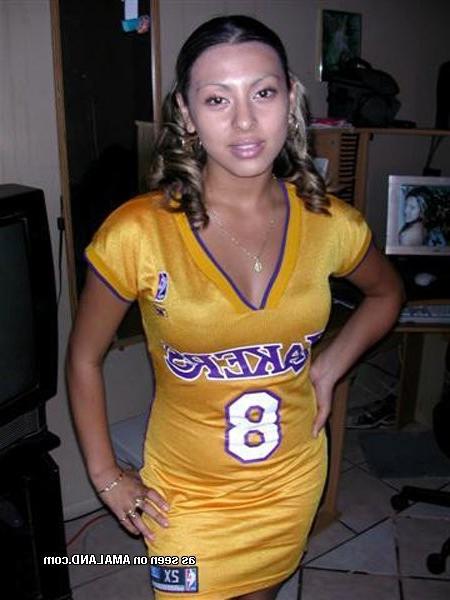 15P Assorted Latina amateur teen girlfriends posing in homemade pix