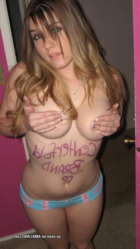 15P Assorted naked amateur teen girlfriends show off