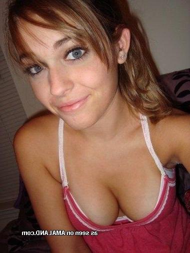 15P Amateur girlfriends show off barely legal bodies